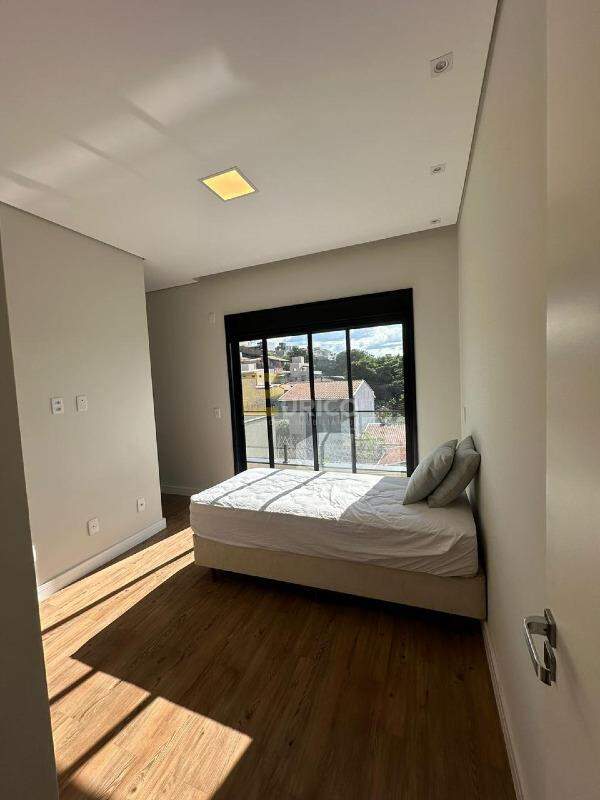Casa em condomínio à venda no Residencial Vivenda das Pitangueiras em Valinhos/SP: