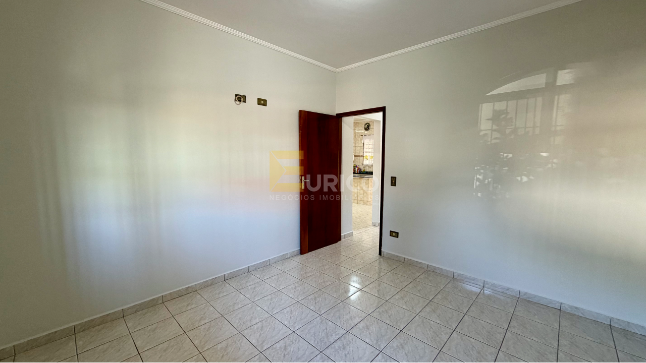 Casa à venda no Centro em Vinhedo/SP: 