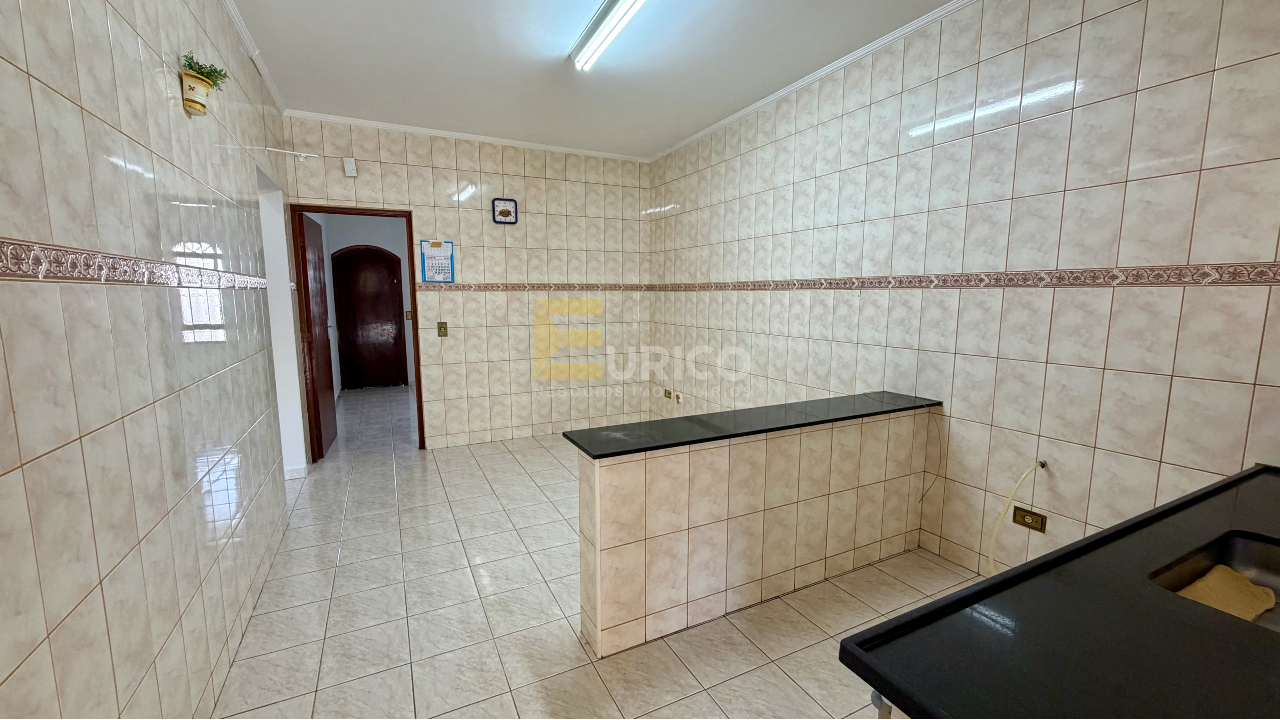 Casa à venda no Centro em Vinhedo/SP: 