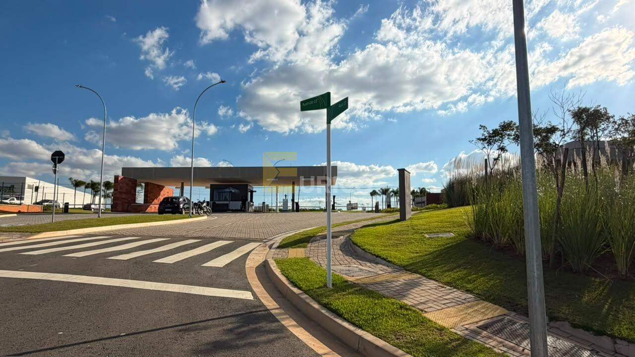 Terreno em Condomínio à venda no Condomínio Alphaville Dom Pedro Zero em Campinas/SP: 