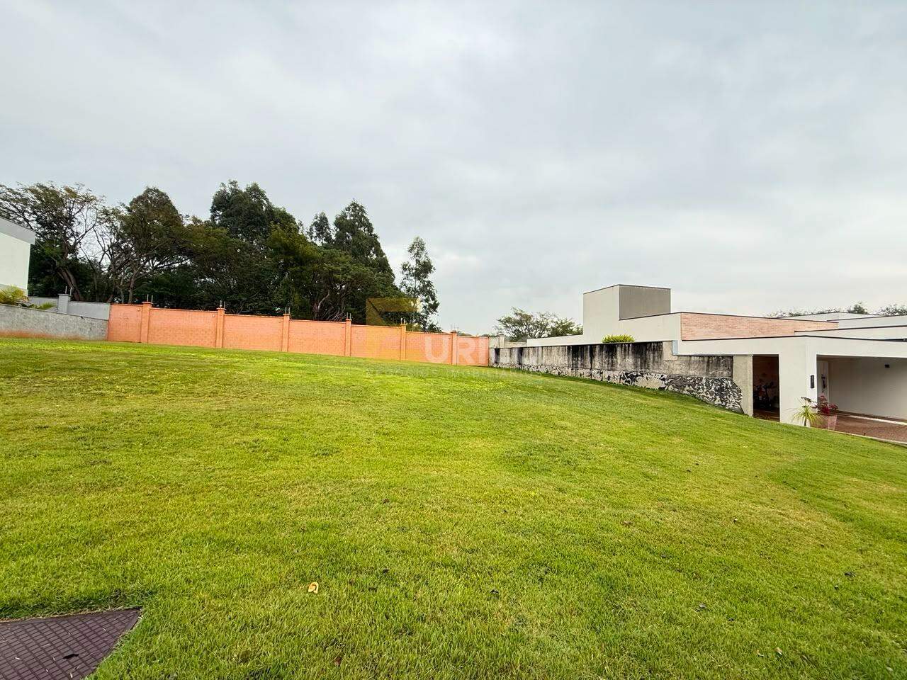 Terreno em Condomínio à venda no Condomínio Alphaville Dom Pedro 3 em Campinas/SP: