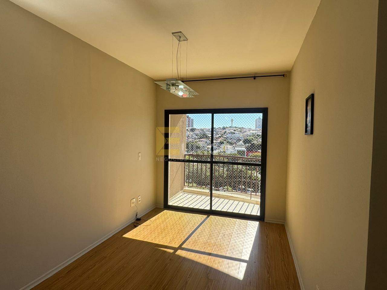 Apartamento à venda no Condomínio Edifício Mantova em Valinhos/SP: 