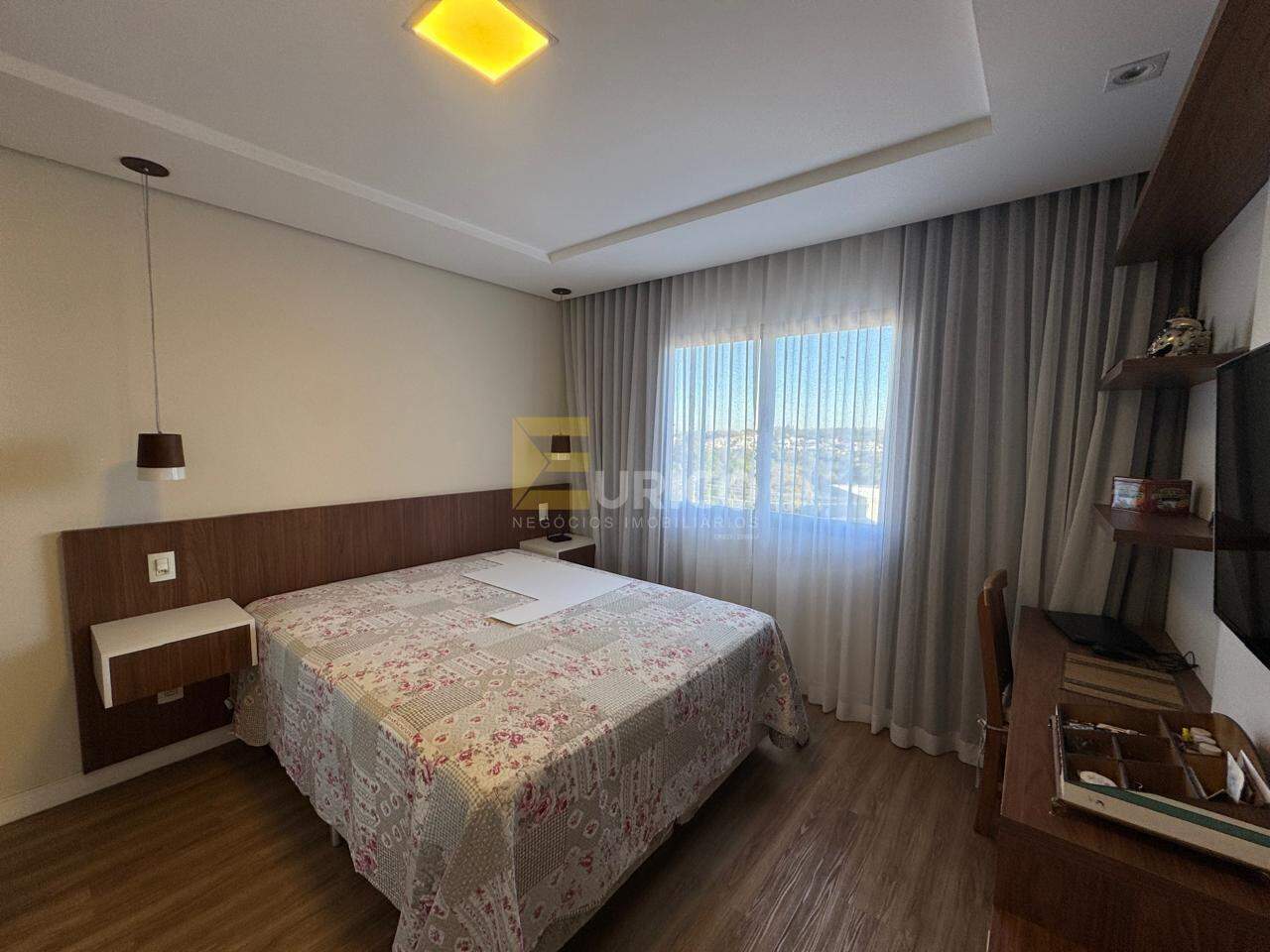 Apartamento à venda no Condomínio Residencial Portal do Quiririm em Valinhos/SP: 
