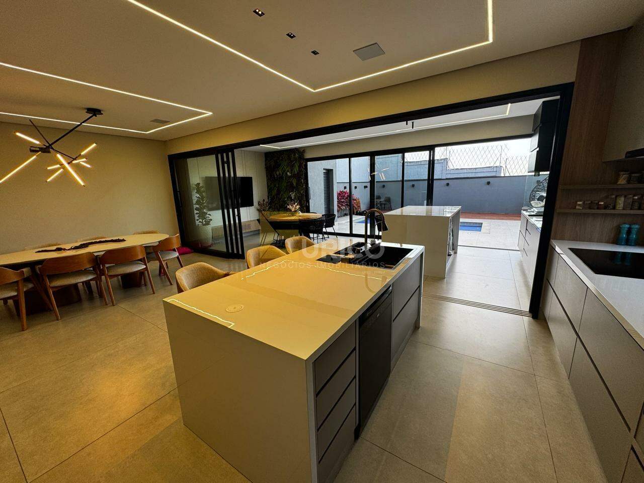 Casa em condomínio à venda no Condomínio Residencial Mont’Alcino em Valinhos/SP: 