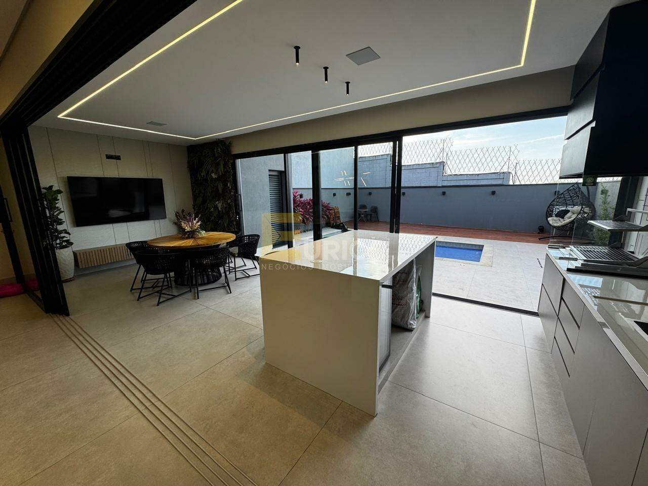 Casa em condomínio à venda no Condomínio Residencial Mont’Alcino em Valinhos/SP: 