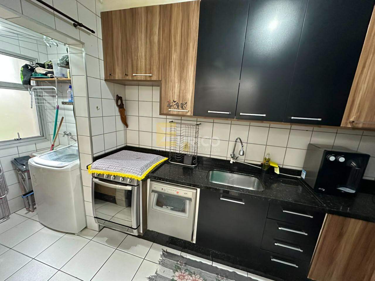 Apartamento à venda no Capela em Vinhedo/SP: cozinha/ lavanderia