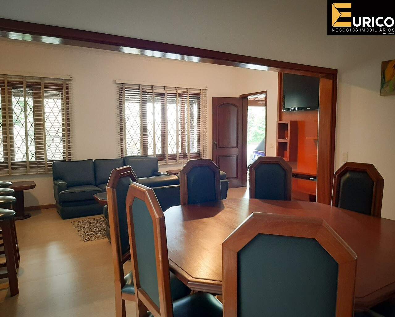 Casa para aluguel no Jardim Itália em Vinhedo/SP: Sala de jantar