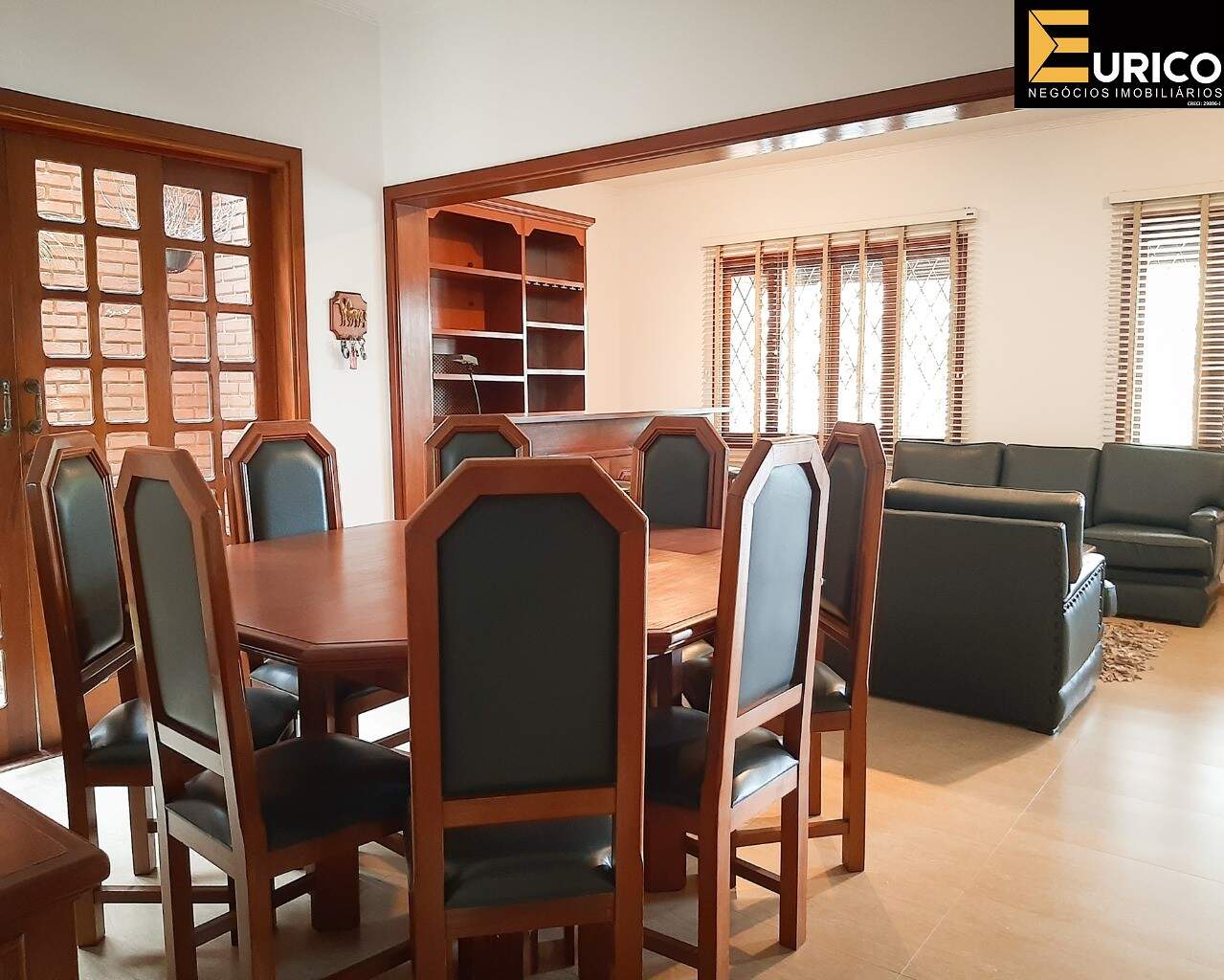Casa para aluguel no Jardim Itália em Vinhedo/SP: Sala de jantar