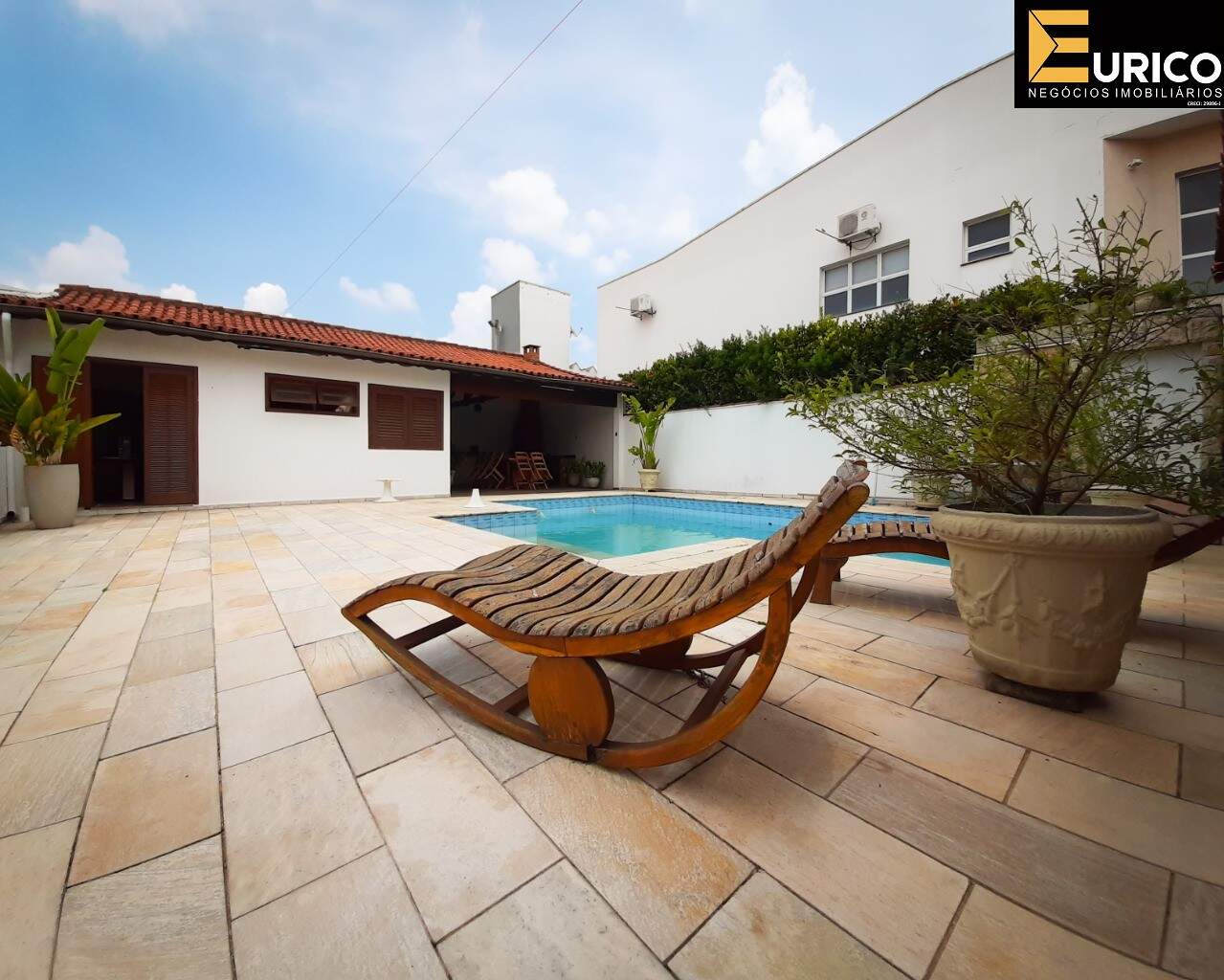 Casa para aluguel no Jardim Itália em Vinhedo/SP: Piscina