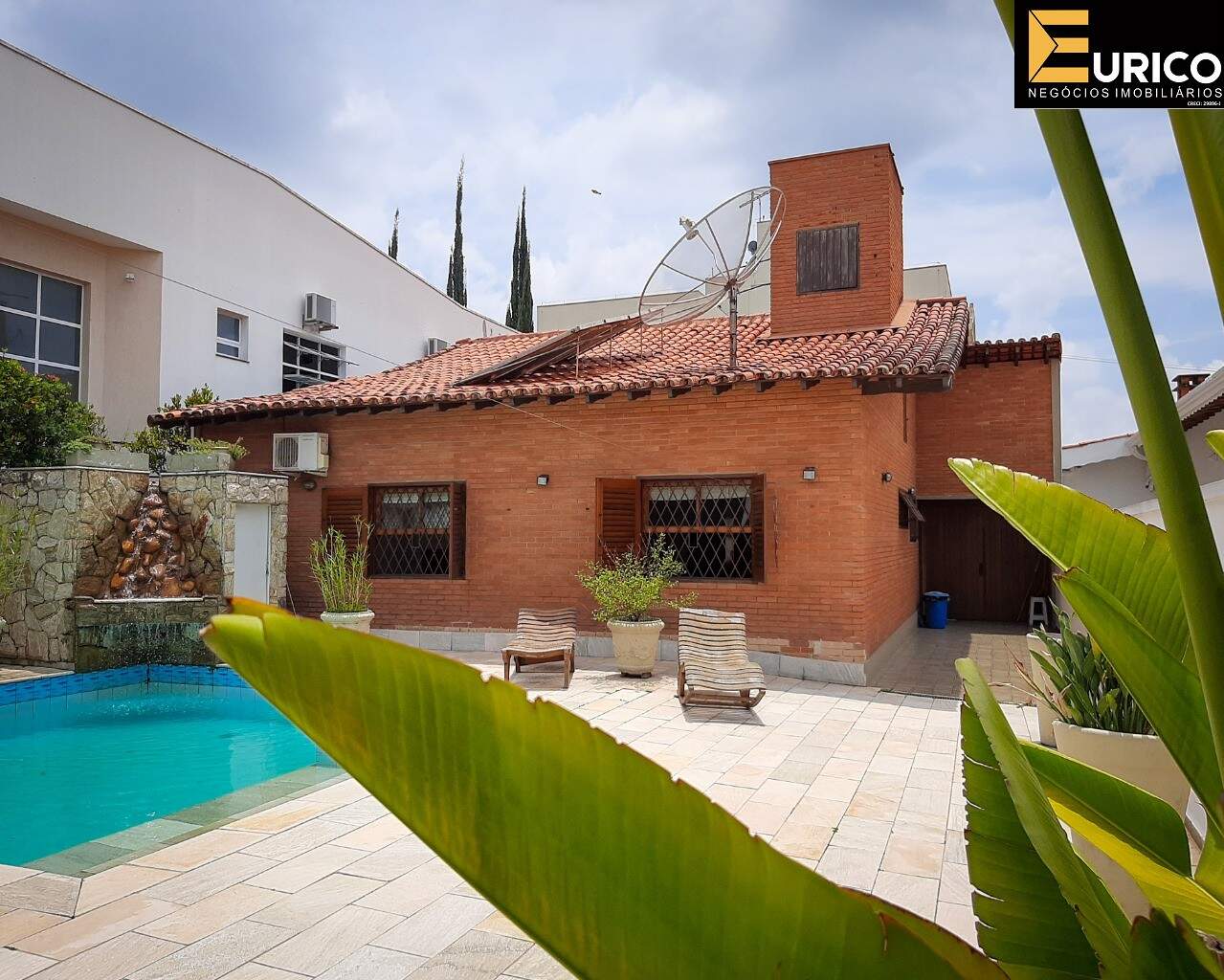 Casa para aluguel no Jardim Itália em Vinhedo/SP: Piscina