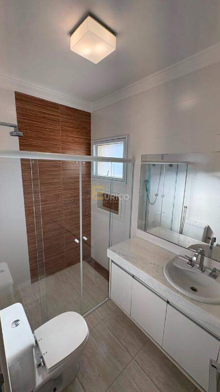 Casa em condomínio para aluguel no Cachoeira em Vinhedo/SP: BANHEIRO 2ª SUÍTE