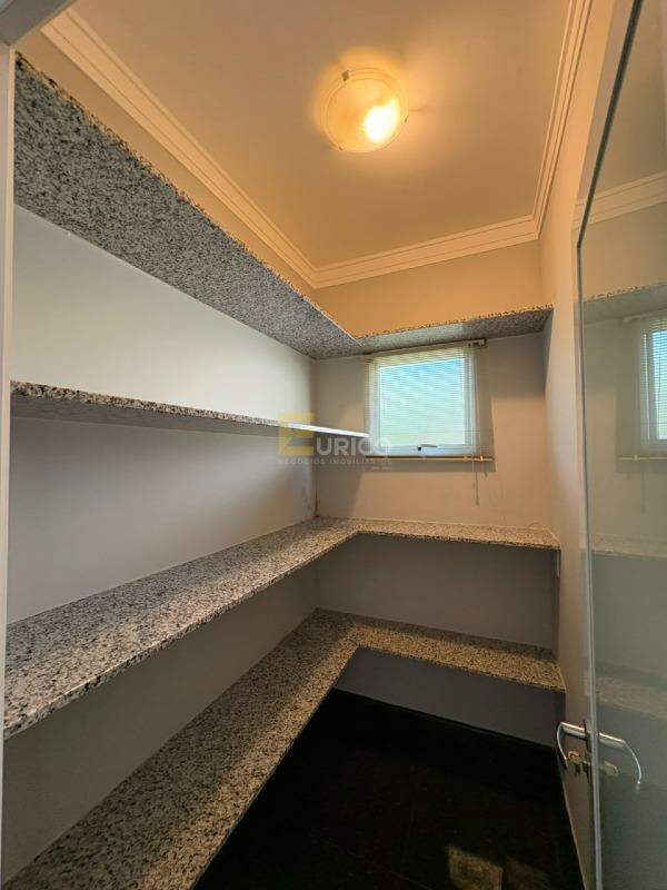 Casa em condomínio para aluguel no Cachoeira em Vinhedo/SP: DESPENSA