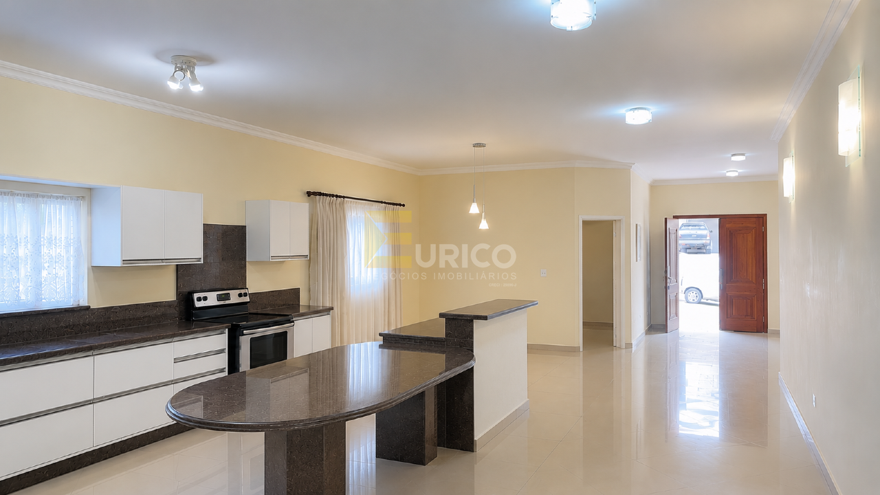 Casa em condomínio à venda no Condomínio Residencial Terras do Caribe em Valinhos/SP: