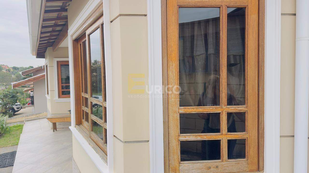 Casa em condomínio à venda no Condomínio Residencial Terras do Caribe em Valinhos/SP: