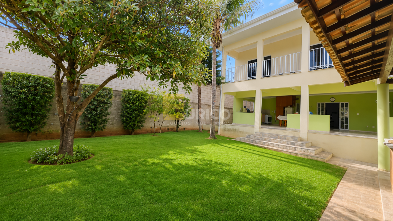 Casa em condomínio à venda no Condomínio Residencial Terras do Caribe em Valinhos/SP: