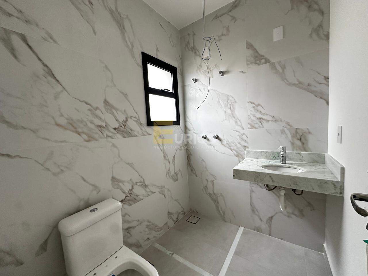 Casa em condomínio à venda no Condomínio Residencial Mont Blanc em Vinhedo/SP: 