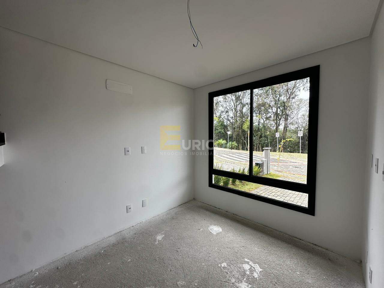 Casa em condomínio à venda no Condomínio Residencial Mont Blanc em Vinhedo/SP: 