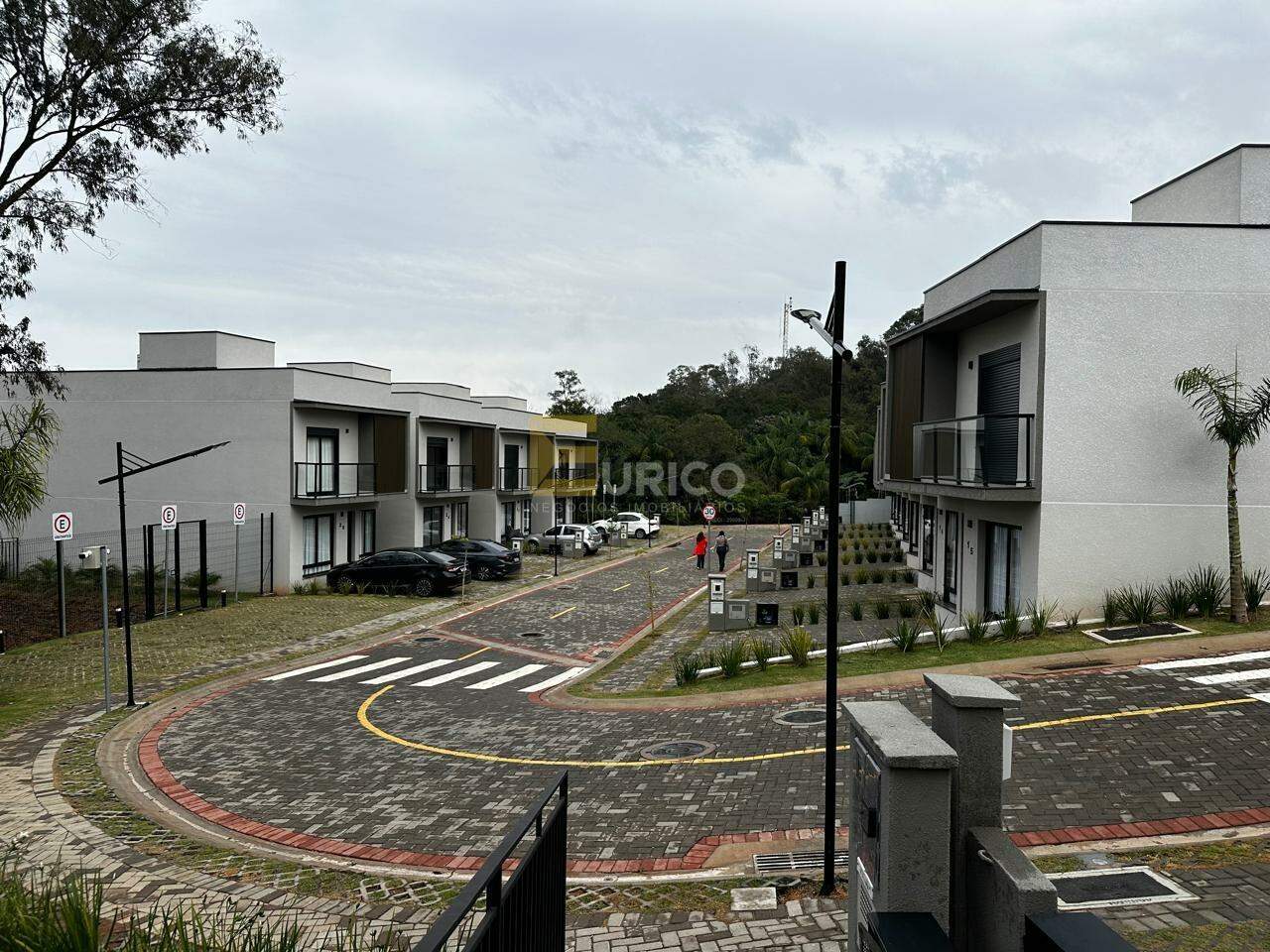 Casa em condomínio à venda no Condomínio Residencial Mont Blanc em Vinhedo/SP: 