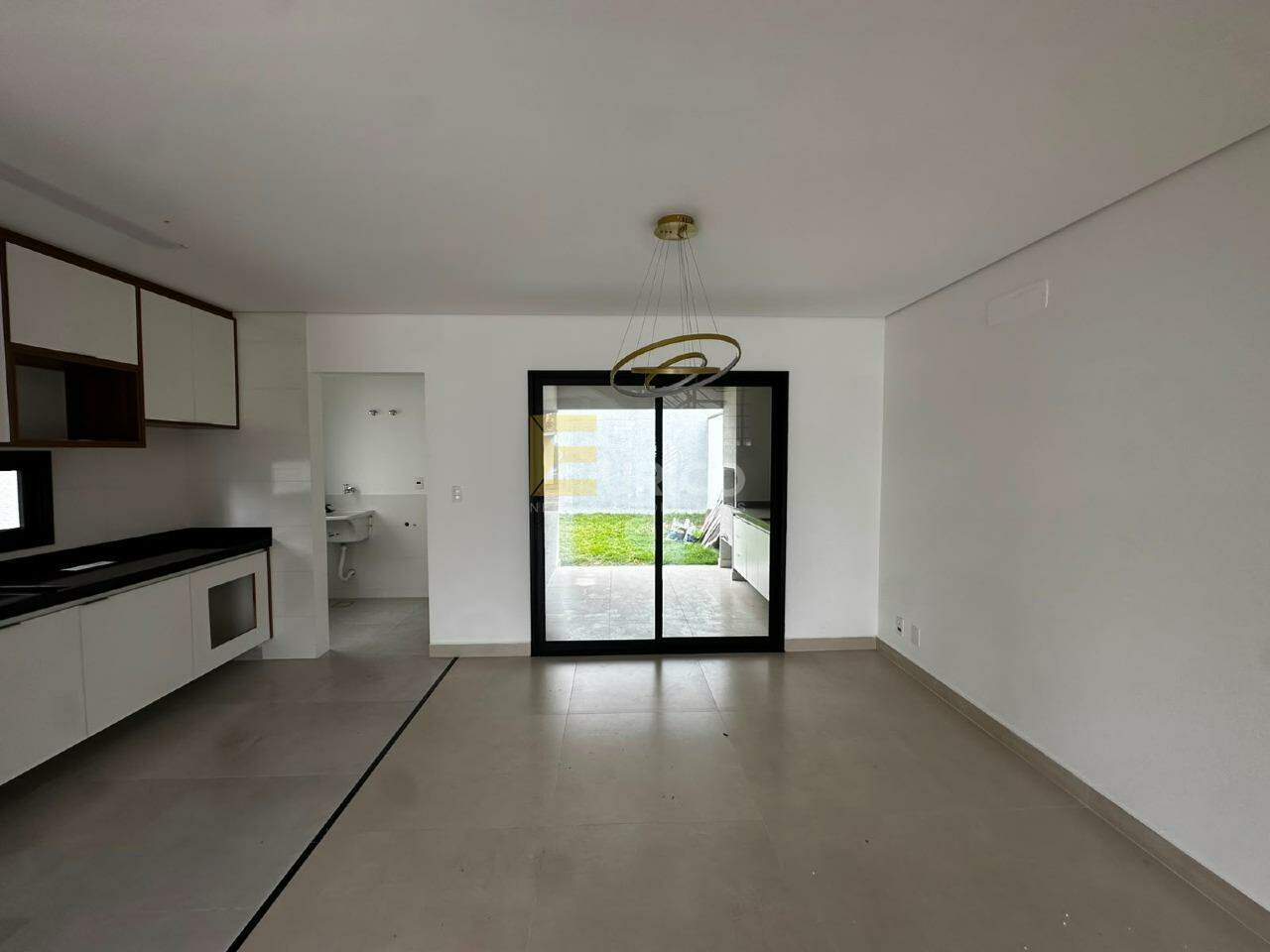 Casa em condomínio para aluguel no Condomínio Residencial Mont Blanc em Vinhedo/SP: 