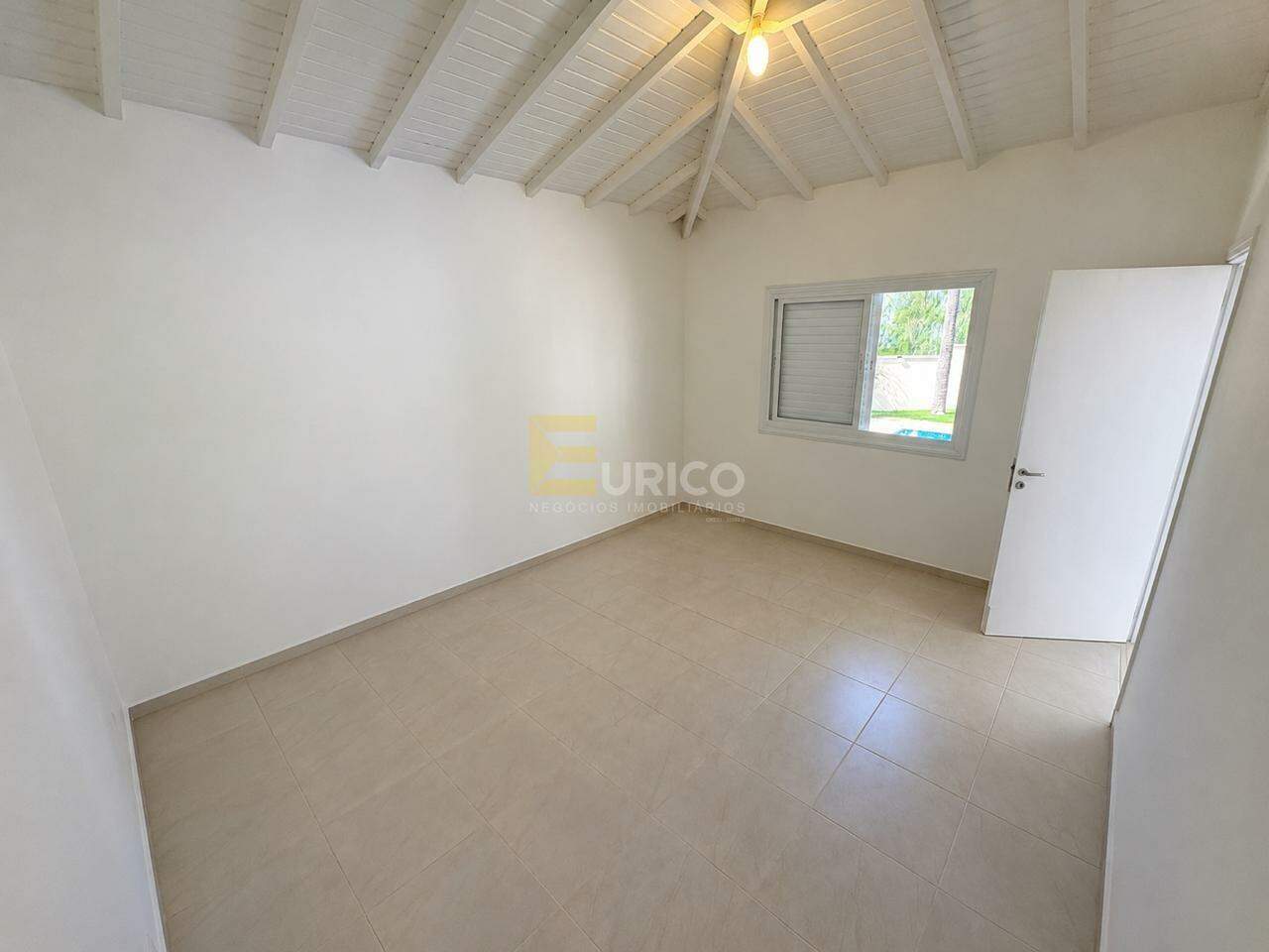 Casa em condomínio para aluguel no Santa Rosa em Vinhedo/SP: 