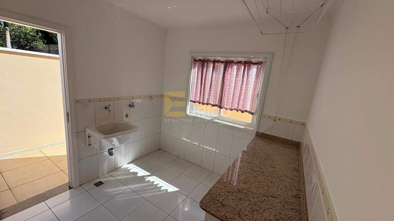 Casa em condomínio para aluguel no Santa Rosa em Vinhedo/SP: 