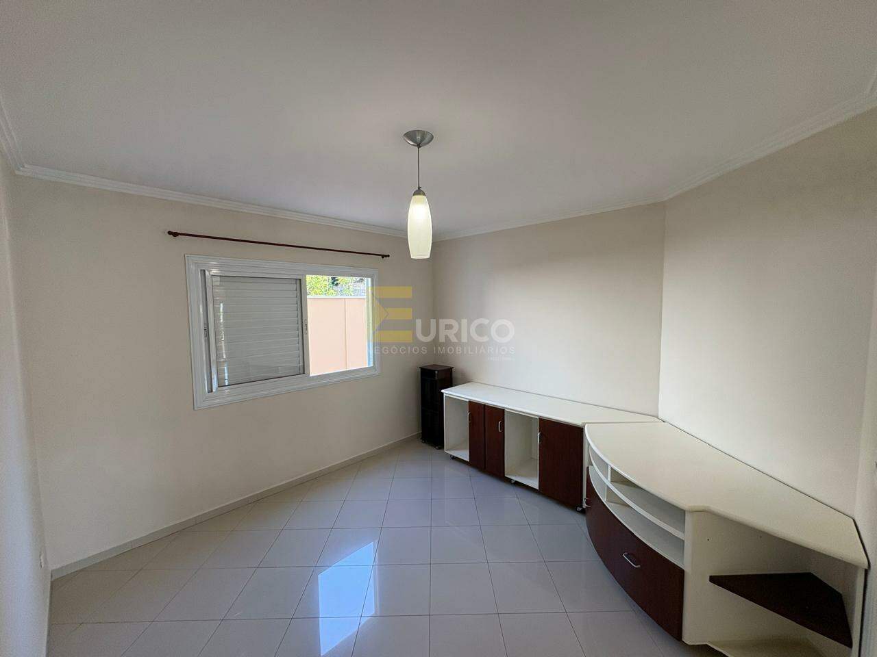 Casa em condomínio para aluguel no Santa Rosa em Vinhedo/SP: 
