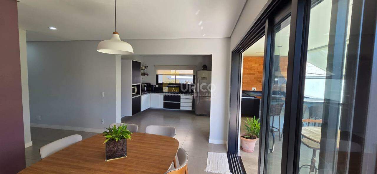 Casa em condomínio à venda no Condomínio Reserva dos Vinhedos em Louveira/SP: 