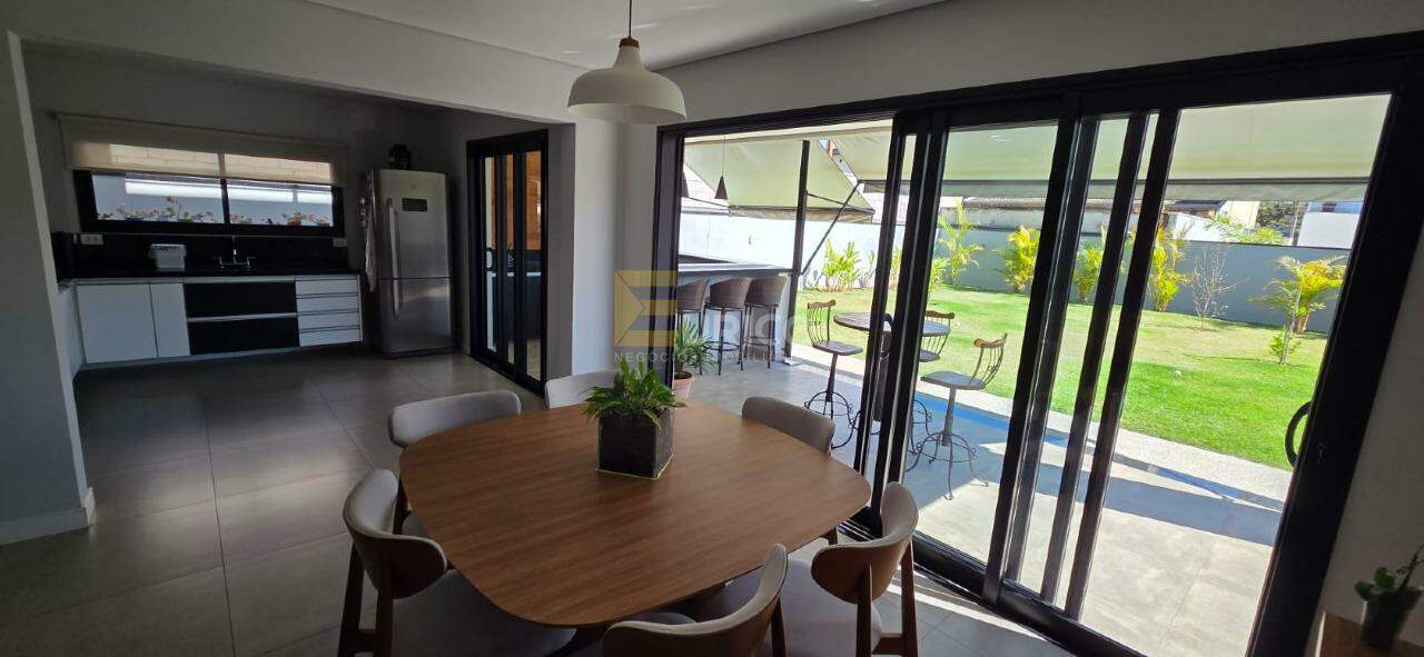 Casa em condomínio à venda no Condomínio Reserva dos Vinhedos em Louveira/SP: 