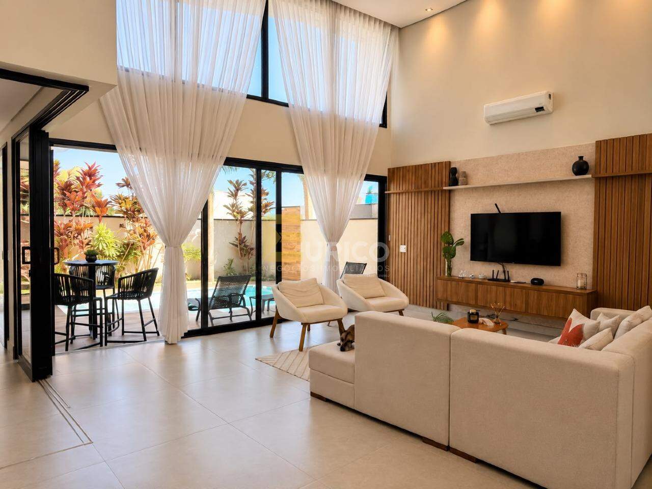 Casa em condomínio à venda no Condomínio Portal do Jequitibá em Valinhos/SP: 