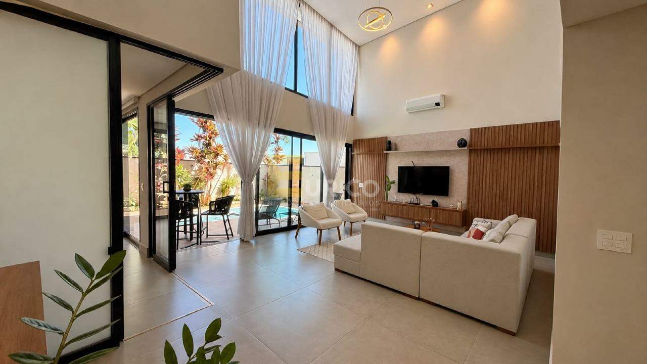 Casa em condomínio à venda no Condomínio Portal do Jequitibá em Valinhos/SP: 
