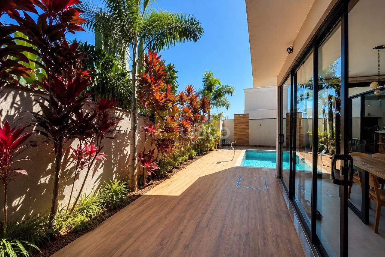 Casa em condomínio à venda no Condomínio Portal do Jequitibá em Valinhos/SP: 