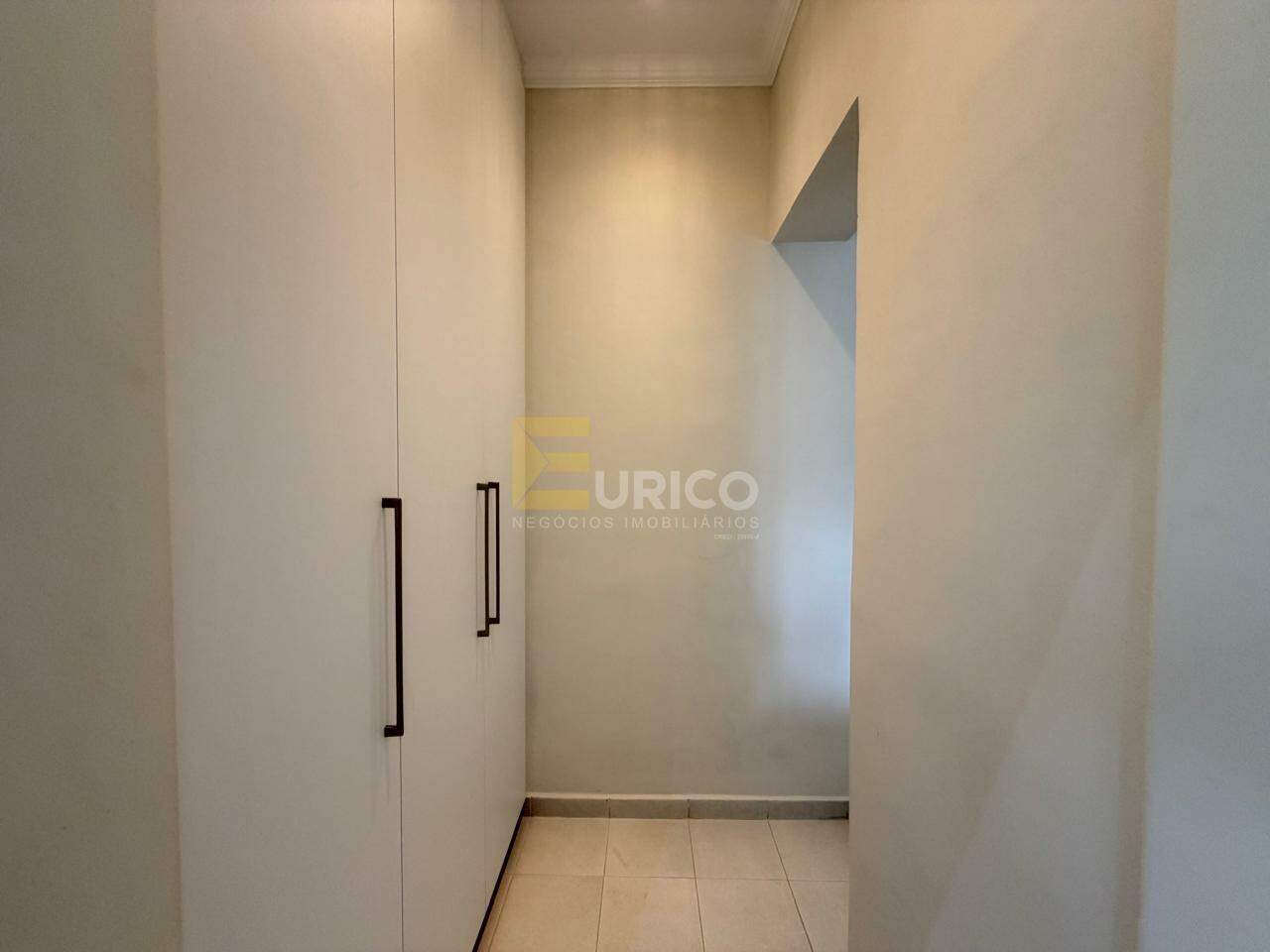 Casa em condomínio à venda no Condomínio Moinho de Vento em Valinhos/SP: 