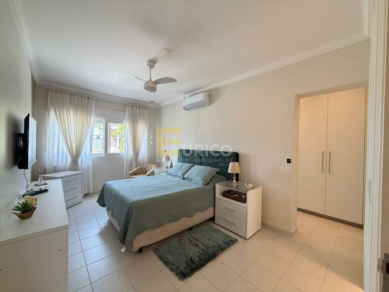 Casa em condomínio à venda no Condomínio Moinho de Vento em Valinhos/SP: 