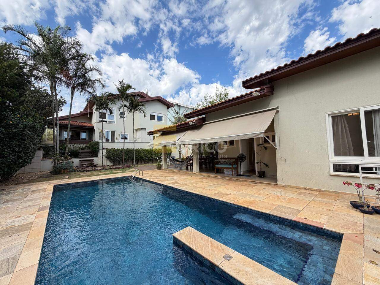 Casa em condomínio à venda no Condomínio Moinho de Vento em Valinhos/SP: 