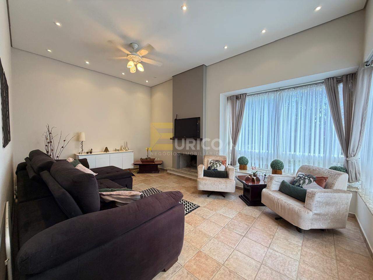 Casa em condomínio à venda no Condomínio Moinho de Vento em Valinhos/SP: 