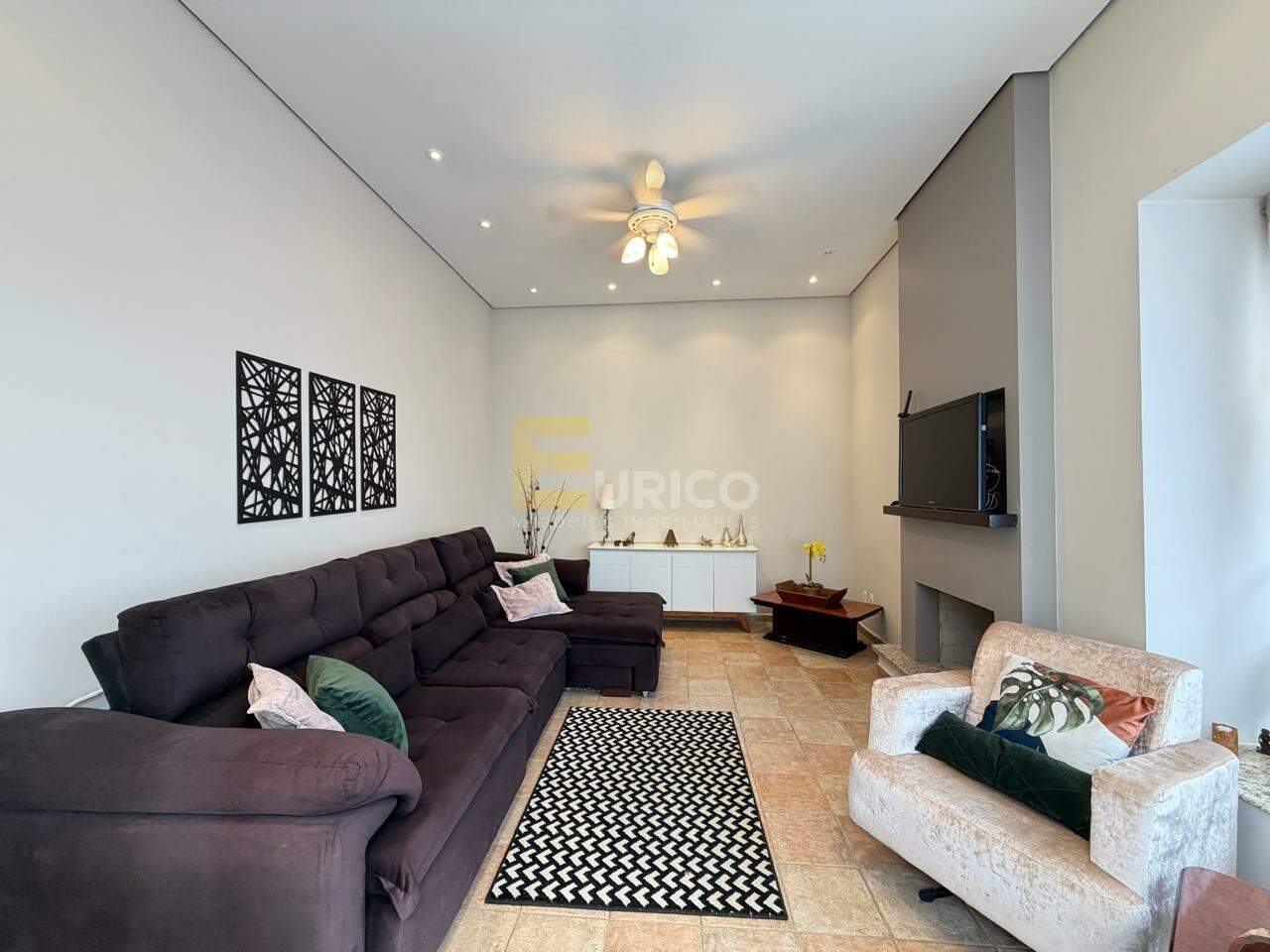 Casa em condomínio à venda no Condomínio Moinho de Vento em Valinhos/SP: 