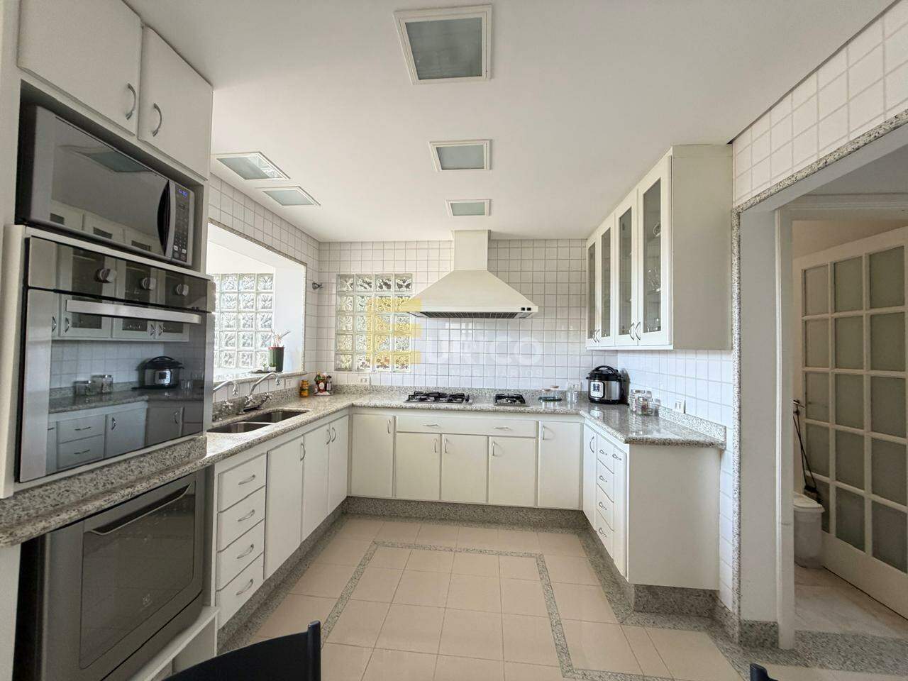 Casa em condomínio à venda no Condomínio Moinho de Vento em Valinhos/SP: 
