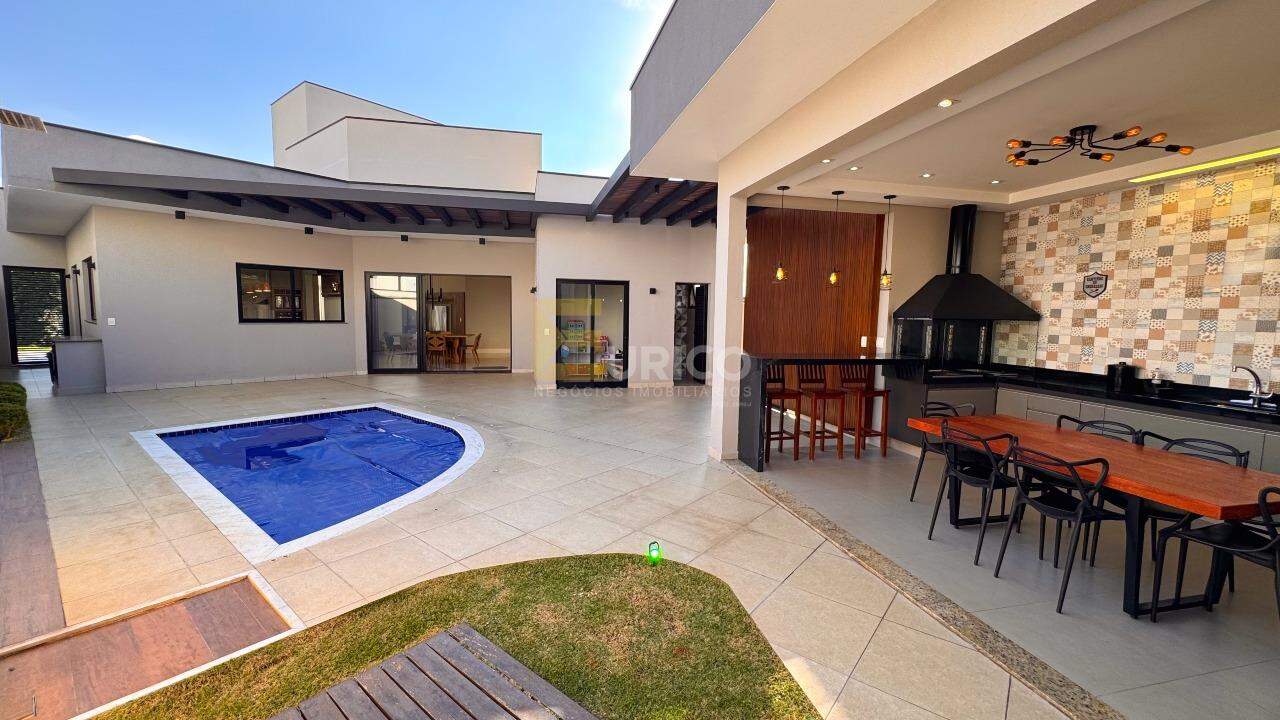 Casa em condomínio à venda no Condomínio Via Castelli em Louveira/SP: 