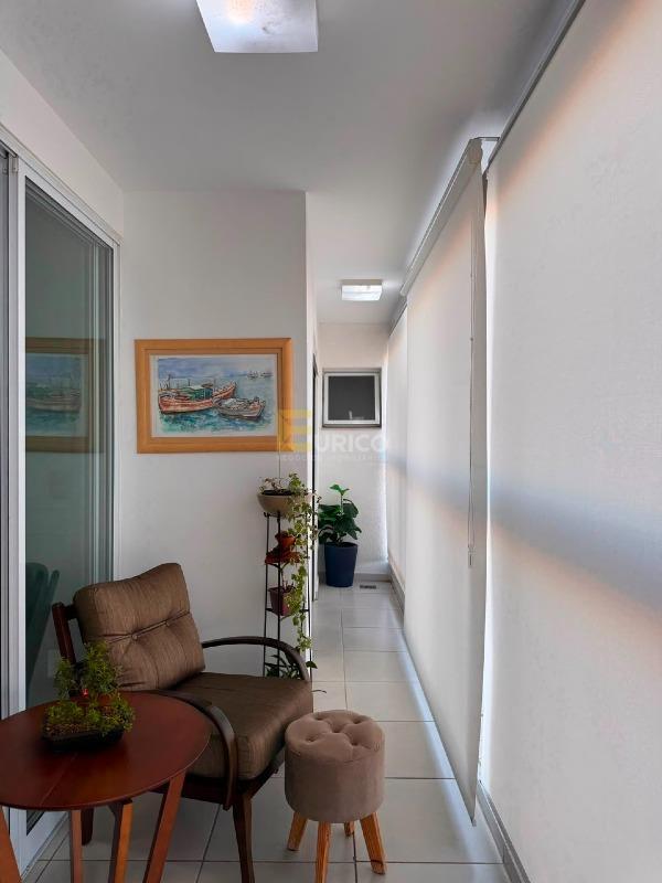 Apartamento à venda no VILA EMBARÉ em Valinhos/SP: Varanda