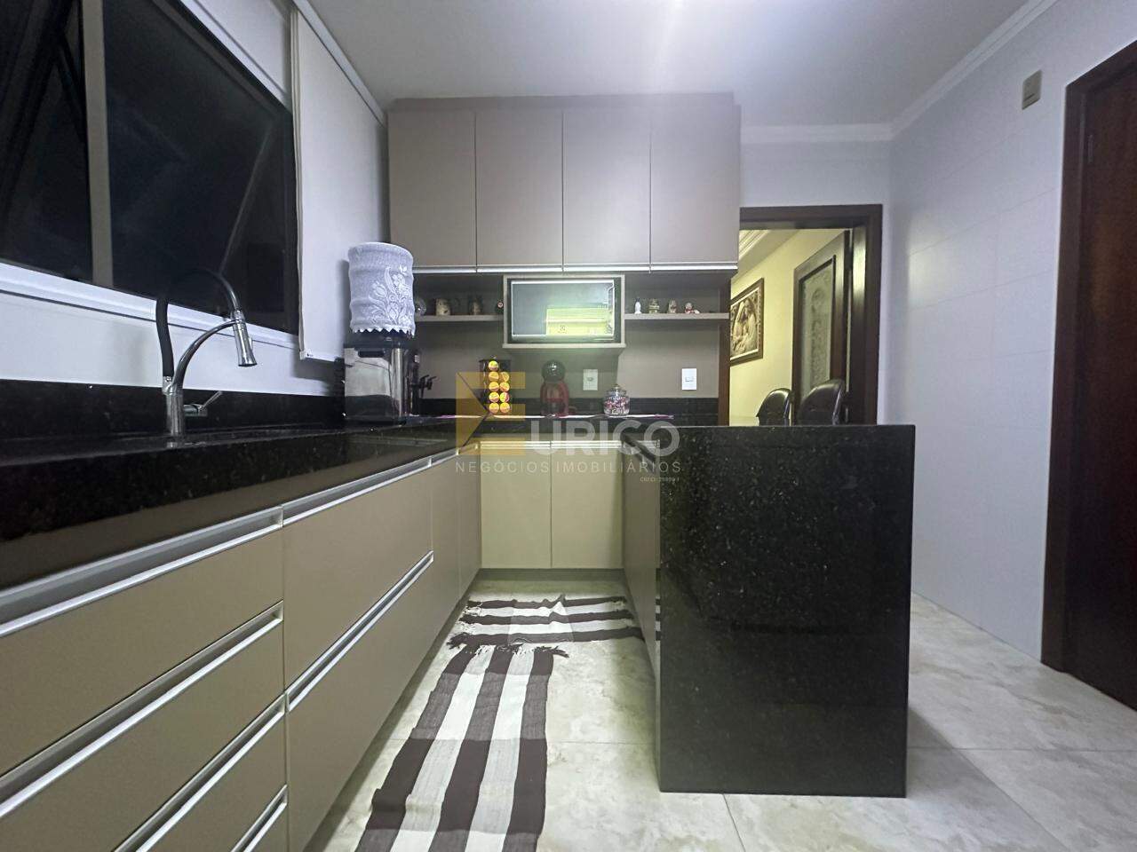 Apartamento à venda no Edifício Conde de Monsanto em Jundiaí/SP: