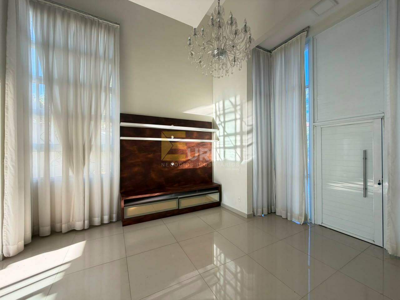 Casa em condomínio à venda no Condomínio Vila de São Lourenço em Valinhos/SP: 