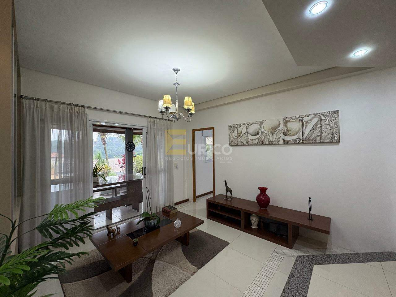 Casa em condomínio à venda no Santa Cândida em Vinhedo/SP: 