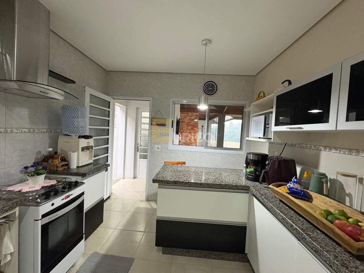 Casa em condomínio à venda no Santa Cândida em Vinhedo/SP: 