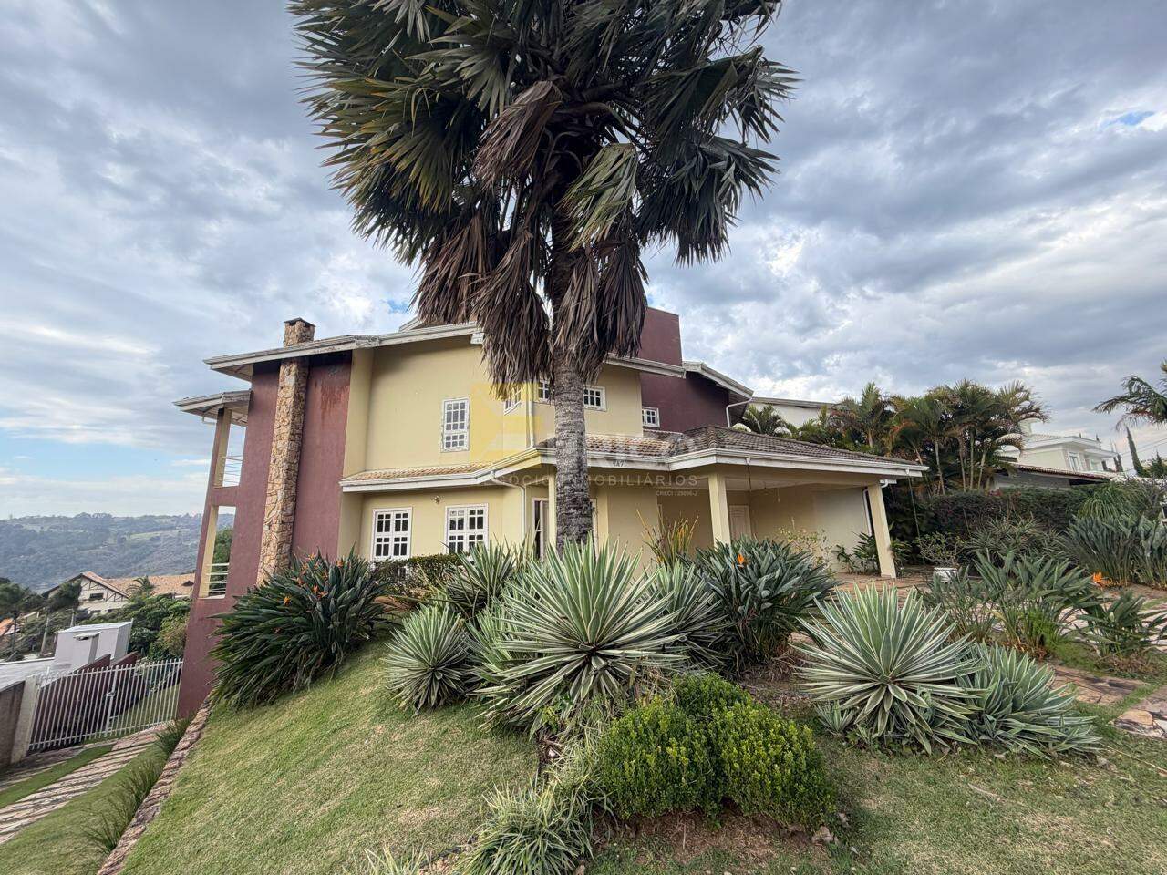 Casa em condomínio à venda no Condomínio Moinho de Vento em Valinhos/SP: 