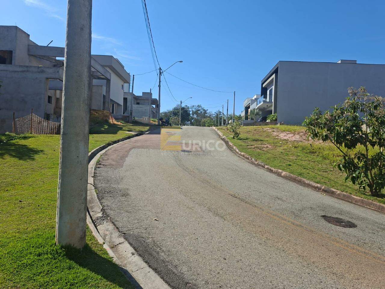 Terreno em Condomínio à venda no Residencial Jatobás em Louveira/SP: