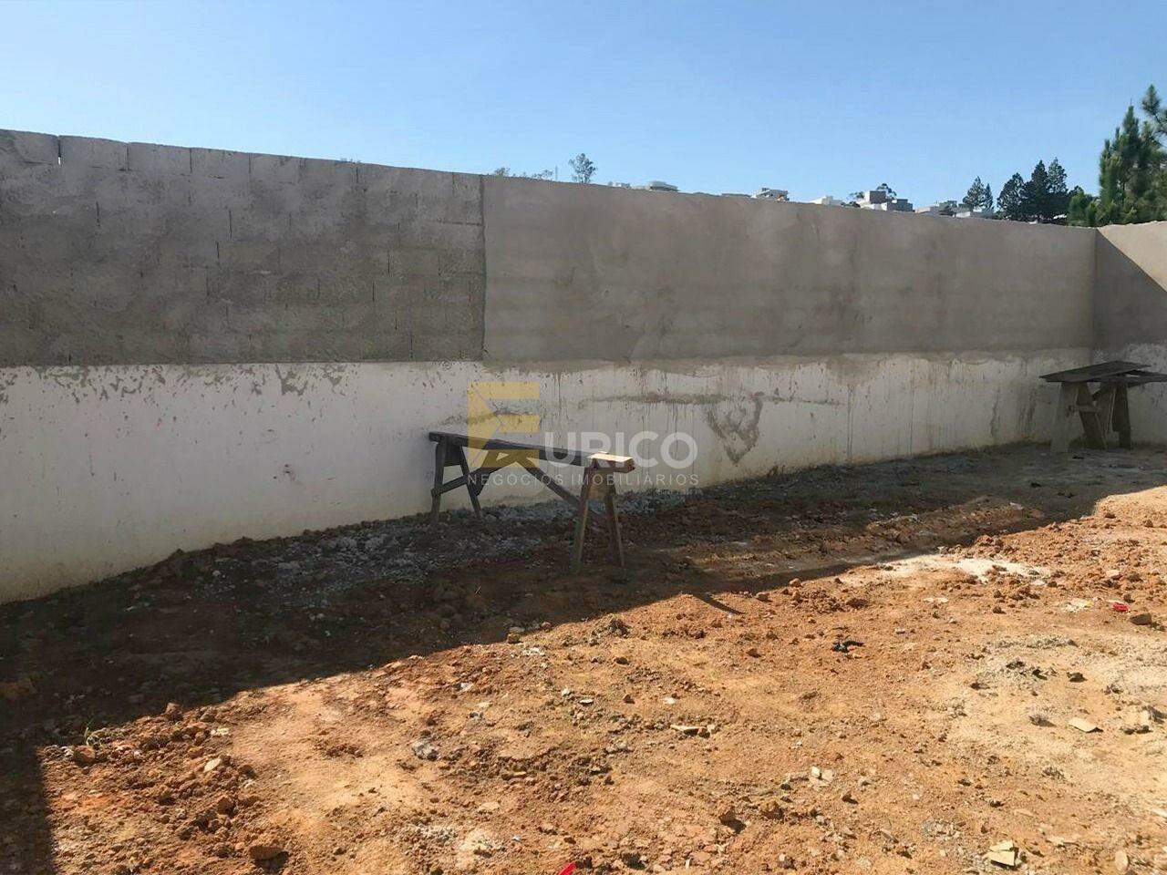 Casa em condomínio à venda no Condomínio Chacur em VÁRZEA PAULISTA/SP: