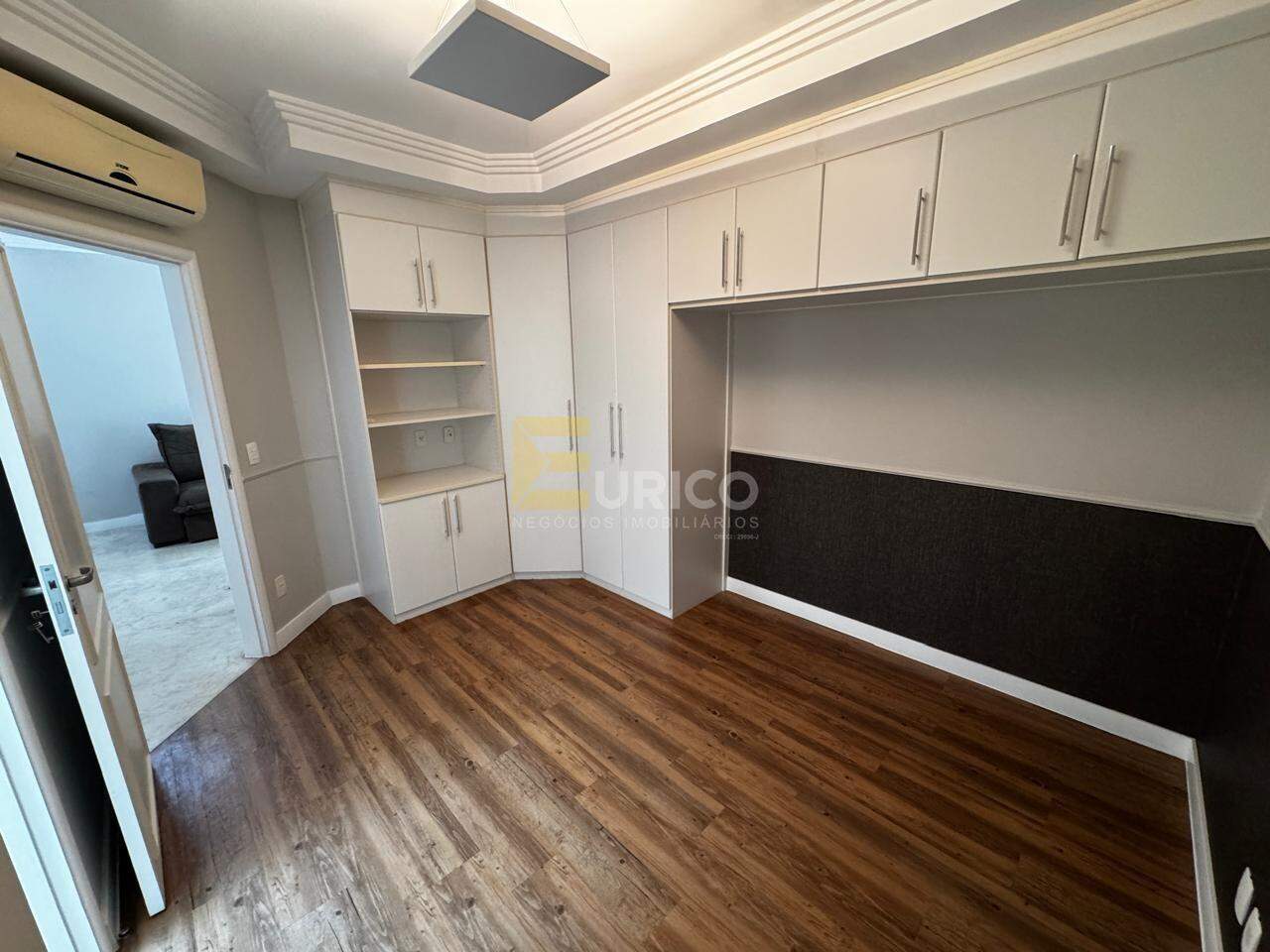 Casa em condomínio à venda no Condomínio Reserva Colonial em Valinhos/SP: 