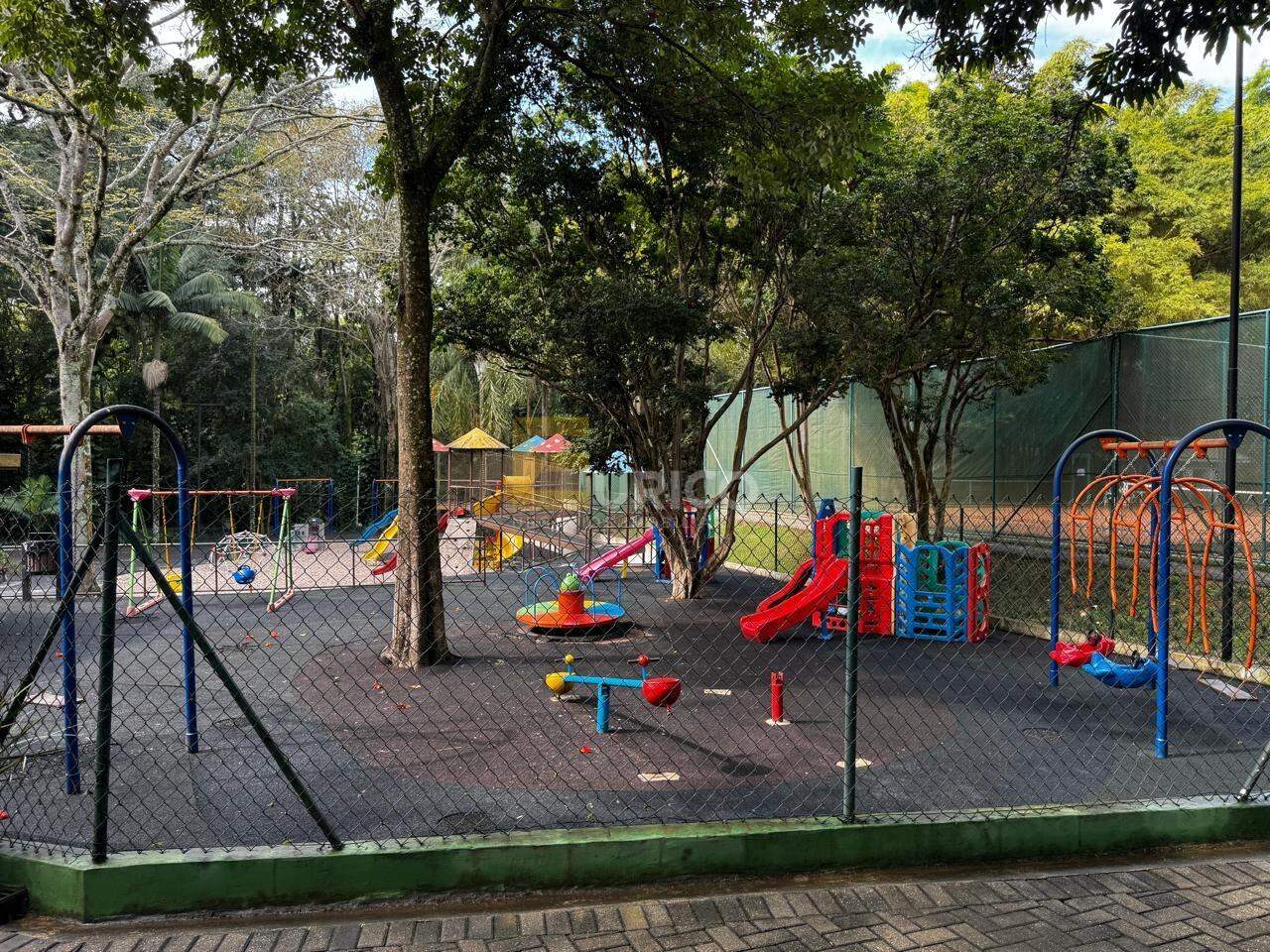 Casa em condomínio à venda no Condomínio Reserva Colonial em Valinhos/SP: 