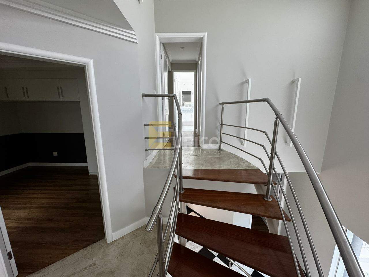 Casa em condomínio à venda no Condomínio Reserva Colonial em Valinhos/SP: 