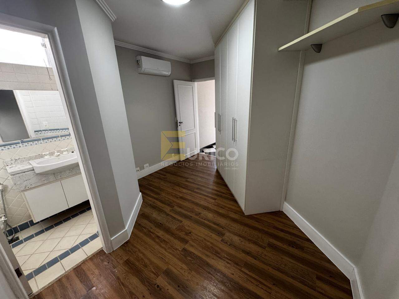 Casa em condomínio à venda no Condomínio Reserva Colonial em Valinhos/SP: 